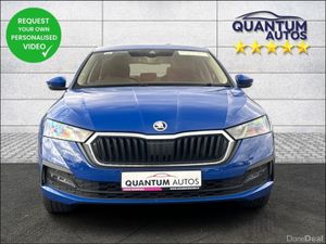 Skoda Octavia 2023 SE TECH 1.4 PETROL PLUG IN HYBR - Image 3