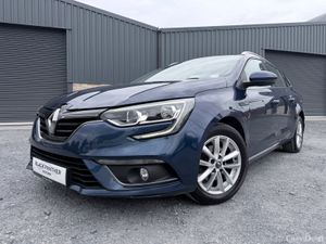 Renault Megane 201’ Play 1.5 dCi LOW MILEAGE - Image 2