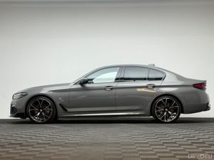 BMW 5-Series 520D M SPORT - Image 4