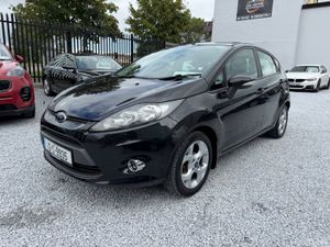 *LOW KM* 2012 Ford Fiesta 1.25 Style - Image 3