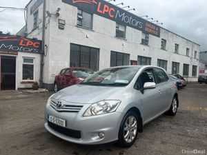 Toyota Auris 2012 - Image 4