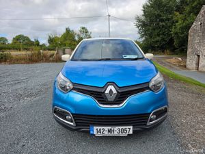 Renault Captur 1.2 auto ( new NCT  and tax ) - Image 4