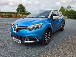 Renault Captur 1.2 auto ( new NCT  and tax ) - Image 2