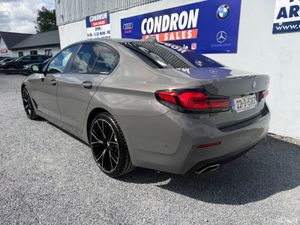 2022 BMW 520D Auto M-Sport Alloys ! - Image 3