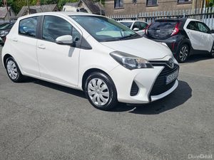Toyota Yaris 2015  Luna AUTOMATIC - Image 2