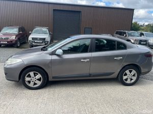 Renault Fluence 2011, tested and tax 2027 - Image 3