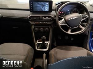 Dacia Sandero Stepway TCe 90 STEPWAY Expression,€7 - Image 3