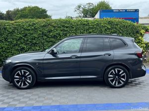 BMW iX3 M-SPORT AUTO // OPENING PAN ROOF // LEATHE - Image 4