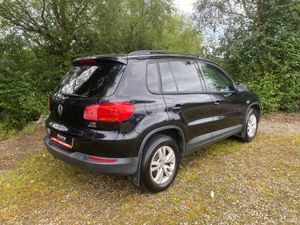2011 Volkswagen Tiguan 2.0 TDI Really Good Jeep - Image 3