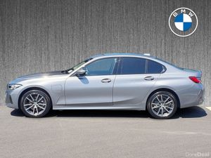 BMW 3-Series 330e Sport Saloon - Image 4