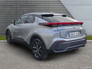 Toyota C-HR 1.8 HYBRID SPORT - Image 3