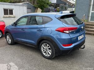 Hyundai Tucson Executive high spec - Image 3