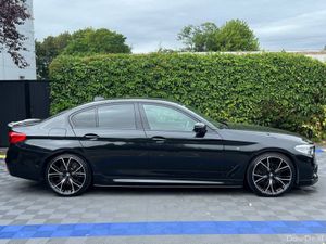 BMW 5-Series 523d M-SPORT COMEPTITION 2.0 D AUTO / - Image 2