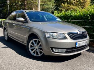 Skoda Octavia 1.6 Tdi Deluxe SE Edition Pristine - Image 4