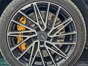 2016 Mercedes-Benz V-Class V250 Compact Falcon Edi - Image 2