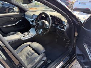 M Sport - Pro pack - Stunning example - Image 2