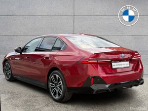 BMW 5-Series 530e M Sport Saloon - Image 2