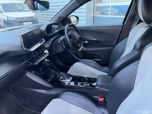 Peugeot 2008 Electric 136bhp (50 kWh) GT - Image 3
