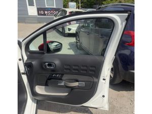 Citroen C3 SHINE 1.2L Petrol AUTOMATIC - MILEAGE ( - Image 4