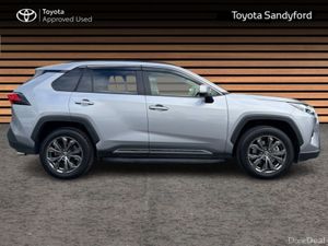 Toyota RAV4 PLATINUM HYBRID // PANORAMIC GLASS OPE - Image 3