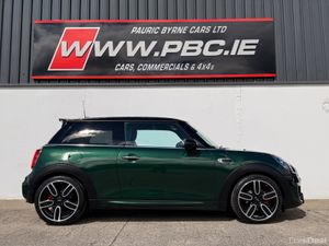 Mini Cooper 1.5D JCW Pack 2018 - Image 3