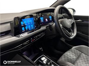 Volkswagen Golf 1.5 eTSI 150 Black Edition 5dr DSG - Image 2