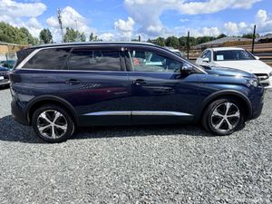 2017 PEUGEOT 5008 GT 2.0HDI 7 SEATER AUTO 29,440KM - Image 3