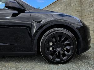 🔥 2023 Tesla Model Y AWD Long Range - Image 4