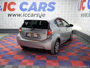 2013 TOYOTA AQUA HYBRID - Image 4