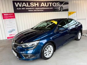 Renault Megane PLAY TCE 140 GPF MY18 4 4DR - Image 3
