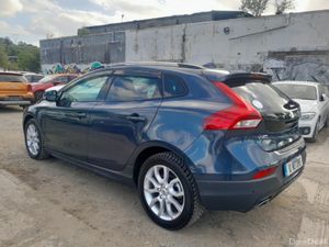 Volvo V40 2.0L Automatic Diesel Low Mileage (8946) - Image 4