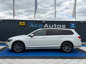 Volkswagen Passat ELEGANCE ADVANCE - 2.0L DIESEL - - Image 4