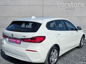 BMW 1-Series 118 i play - Image 3