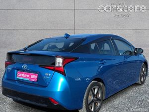 Toyota Prius A Premium Touringselection 4WD - Image 3