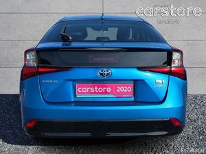 Toyota Prius A Premium Touringselection 4WD - Image 4