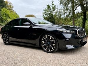 BMW 5-Series 530E M SPORT *Huge Specification...11 - Image 2