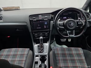 Volkswagen Golf 2.0 GTI DSG - Image 4