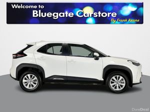 Toyota Yaris Cross CR LUNA 4DR AUTO**DIGITAL DASH* - Image 2