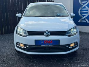 Volkswagen Polo Highline - auto - low kms - Image 2