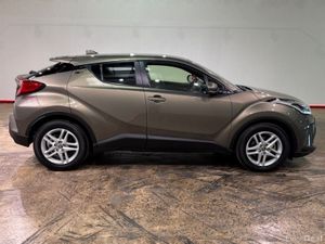 Toyota C-HR 1.8 HYBRID AUTOMATIC - FACELIFT - FACT - Image 3