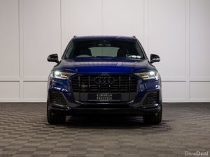 232 Audi Q7 55TFSIe S-Line Black Edition 5 Seat N1 - Image 2