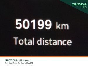 Skoda Octavia Selection 1.5TSI 115HP - Image 4