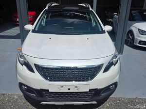 Peugeot 2008 Automatic 2018 Panoramic Roof - Image 3