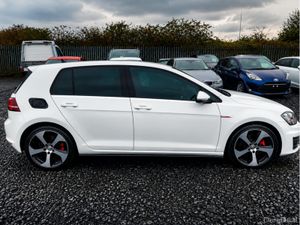 Volkswagen Golf GTI 2.0 AUTOMATIC LOW MILEAGE (089 - Image 4