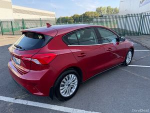 Ford Focus 1.5 TDCI, TITANIUM MODEL, DEALER SERVIC - Image 2