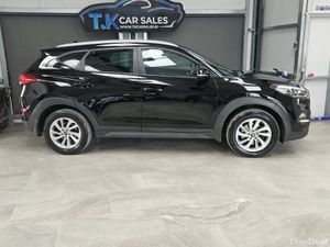 17 HYUNDAI TUCSON EXECUTIVE EDITION - Image 3