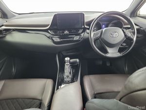 Toyota C-HR Top Spec G LED Edtion - Image 4