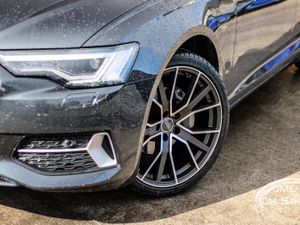 2024 AUDI A6 AUTO MANHATTEN GREY - Image 2