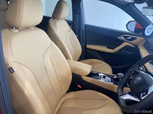 2026 MG HS 1.5 T-GDI PHEV Trophy 5dr Auto - Image 4