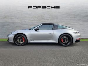 Porsche 911 Targa 4 GTS - Image 4